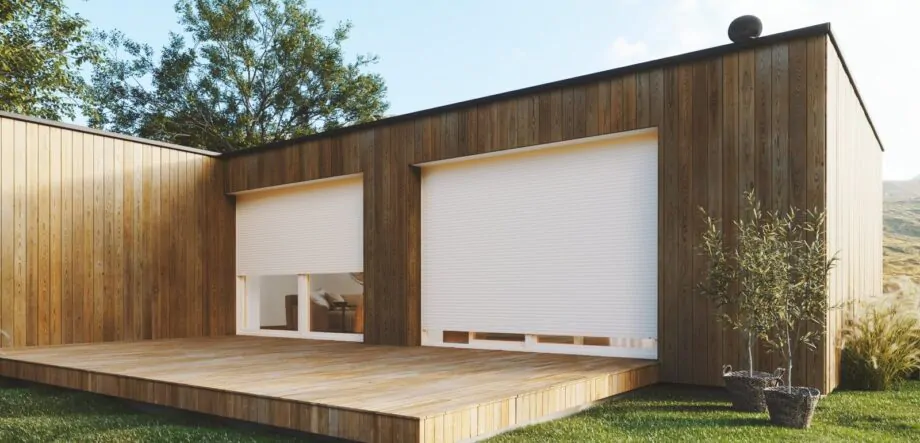 Żaluzje fasadowe czy rolety zewnętrzne?